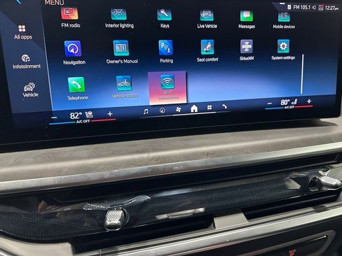 Used 2026 BMW X5 xDrive50e image 31