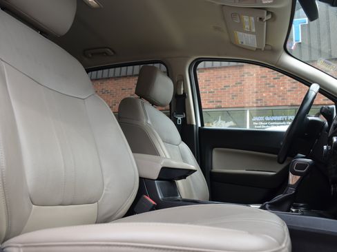 Used 2019 Ford Ranger Lariat w/ Equipment Group 501A Mid AWD/4WD image 33