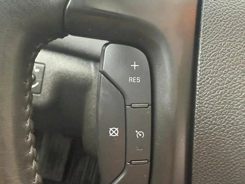 Used 2011 Buick Enclave CXL AWD/4WD image 34