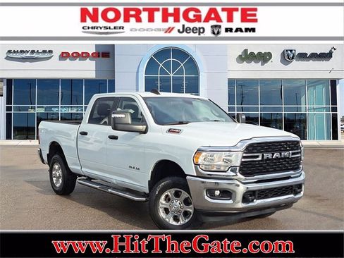 Used 2024 RAM 2500 Big Horn image 1