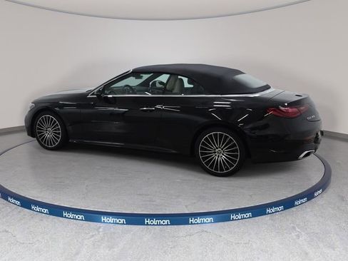 Used 2026 Mercedes-Benz CLE 450 4MATIC Cabriolet image 8