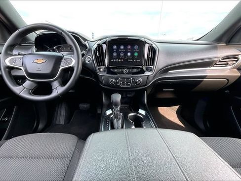 Used 2023 Chevrolet Traverse LT AWD/4WD image 22