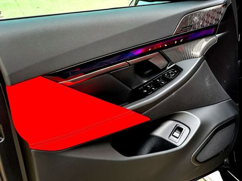 New 2026 BMW M5 Touring image 12