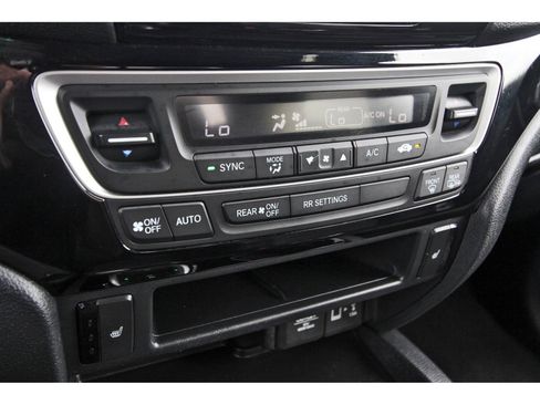 Used 2020 Honda Ridgeline Black Edition image 28