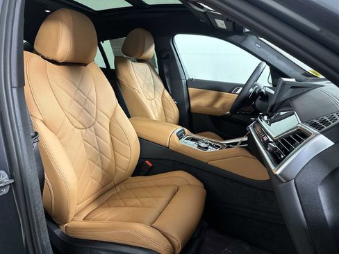 New 2026 BMW X6 xDrive40i w/ Executive Package image 21