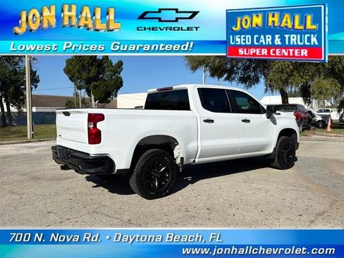 Used 2024 Chevrolet Silverado 1500 Custom Trail Boss w/ Dark Appearance Package image 13