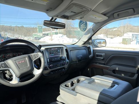 Used 2017 GMC Sierra 1500 SLE w/ SLE Value Package image 15