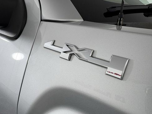 Used 2017 GMC Sierra 1500 SLT image 10