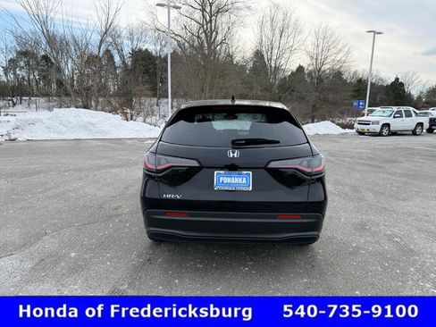 Certified 2026 Honda HR-V LX image 5