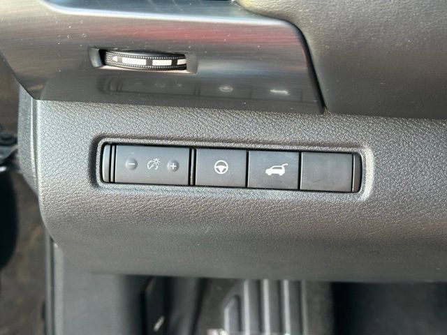 Certified 2022 Nissan Pathfinder SL w/ SL Premium Package AWD/4WD image 21