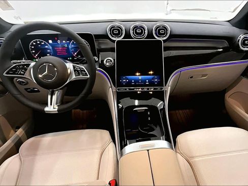 New 2026 Mercedes-Benz GLC 300 image 5