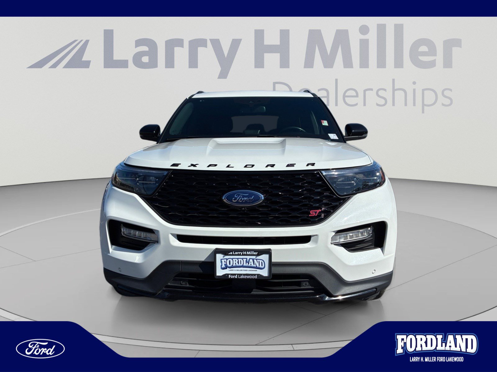 Used 2023 Ford Explorer ST w/ Equipment Group 401A AWD/4WD image 8