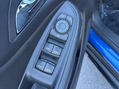 Used 2017 Chevrolet Volt LT w/ Comfort Package image 27