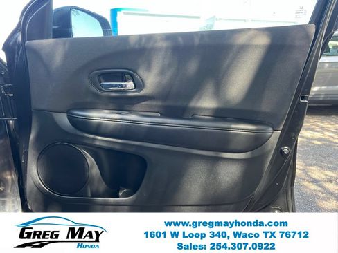 Used 2019 Honda HR-V Sport image 12