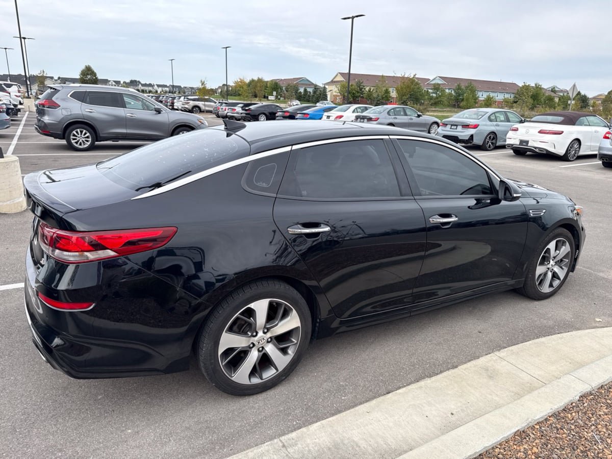 Used 2019 Kia Optima S w/ S Panoramic Sunroof Package FWD image 5