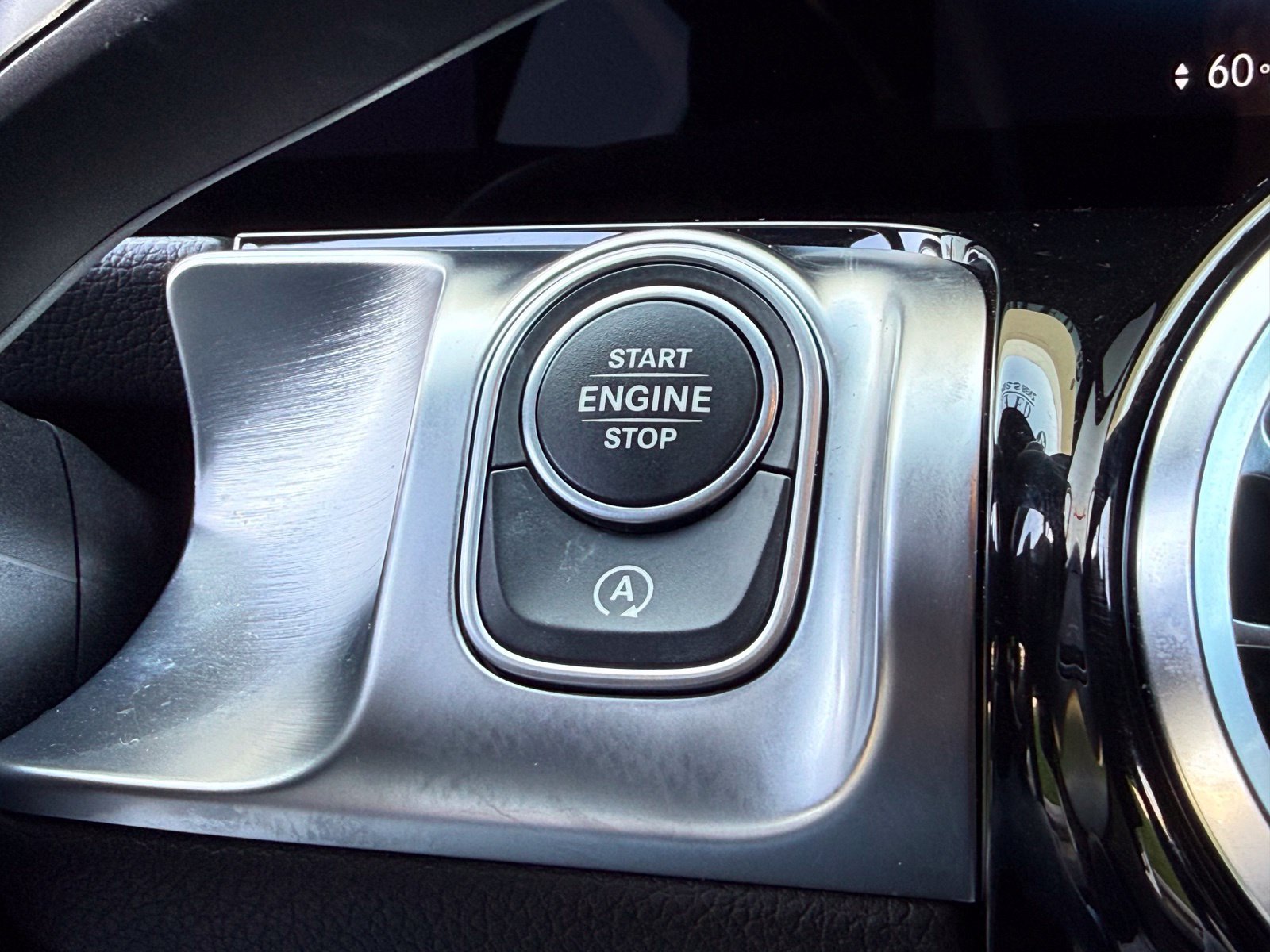 Used 2023 Mercedes-Benz GLB 250 image 34