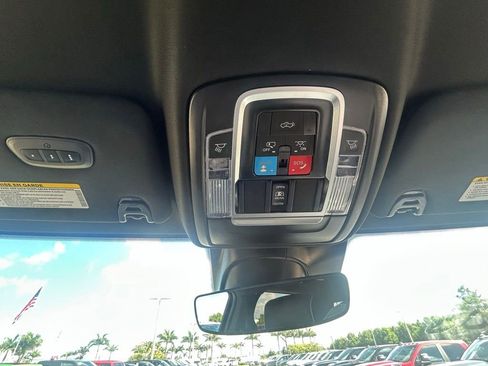 New 2025 RAM 3500 Limited image 11