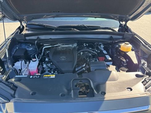 Used 2025 Toyota Grand Highlander XLE image 36