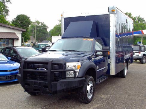 Used 2012 Ford F550 4x4 Regular Cab Super Duty w/ Payload Upgrade Pkg image 2