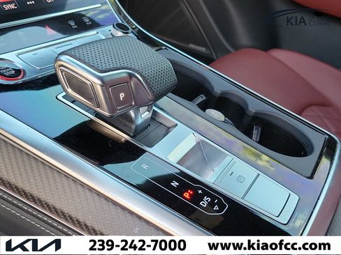Used 2025 Audi SQ8 Prestige AWD/4WD image 29