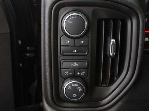 Used 2025 Chevrolet Silverado 2500 Custom w/ Custom Convenience Package AWD/4WD image 9