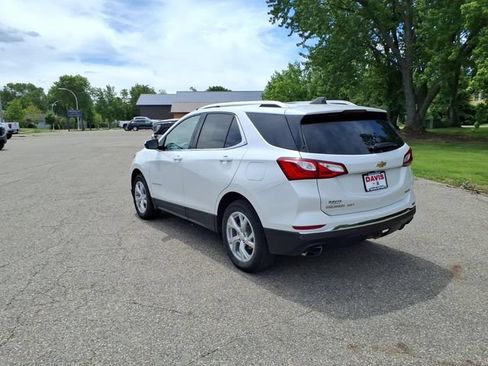 Used 2020 Chevrolet Equinox LT AWD/4WD image 6