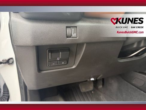 Used 2024 GMC Canyon AT4 w/ AT4 Premium Package AWD/4WD image 19