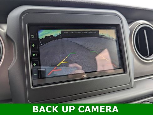 Used 2020 Jeep Wrangler Sport image 3