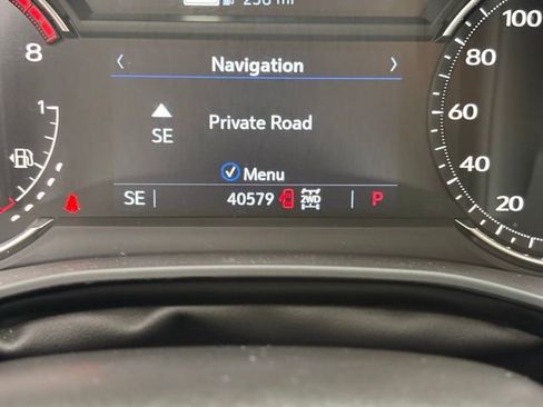 Used 2024 Cadillac XT5 Premium Luxury image 4