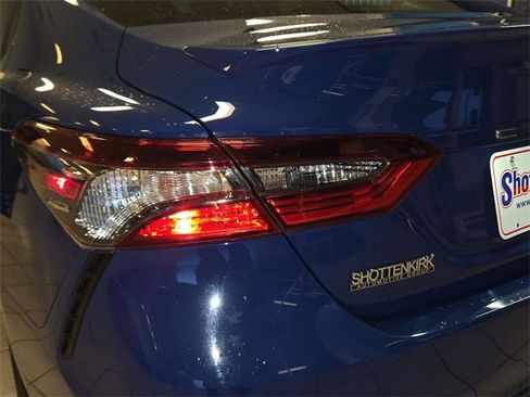 Used 2023 Toyota Camry SE image 27