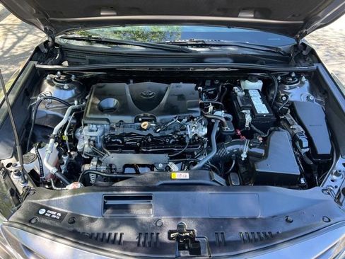 Used 2022 Toyota Camry SE FWD image 43