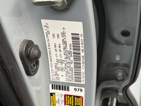 Used 2019 Toyota Tacoma TRD Off-Road RWD image 28