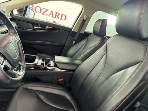 Certified 2023 Lincoln Nautilus AWD w/ Premium Package image 11