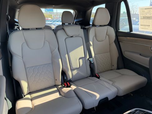 New 2026 Volvo XC90 T8 Plus w/ Protection Package Premier image 10