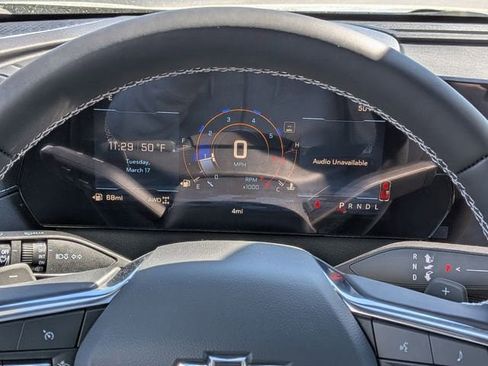 New 2026 Chevrolet Traverse Z71 w/ LPO, Floor Liner Package image 20