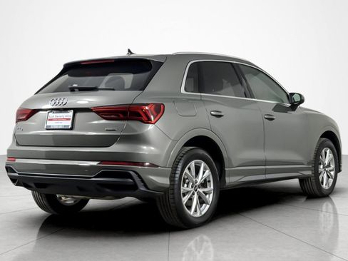 Used 2023 Audi Q3 2.0T Premium w/ Convenience Package AWD/4WD image 5