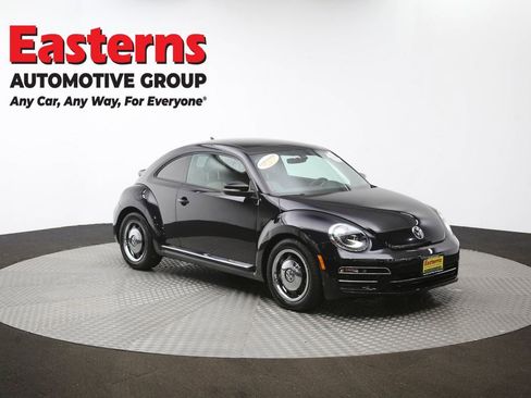 Used 2018 Volkswagen Beetle 2.0T S image 46
