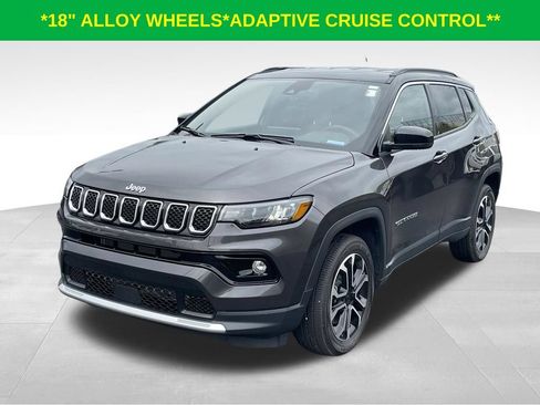 Used 2023 Jeep Compass Limited AWD/4WD image 3