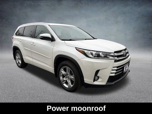 Used 2018 Toyota Highlander Limited image 13