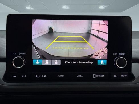 Used 2023 Honda Accord EX image 30