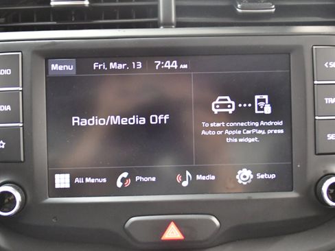 Used 2025 Kia Soul LX w/ LX Technology Package image 24