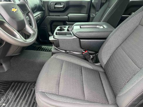 Used 2026 Chevrolet Silverado 1500 Custom RWD image 13