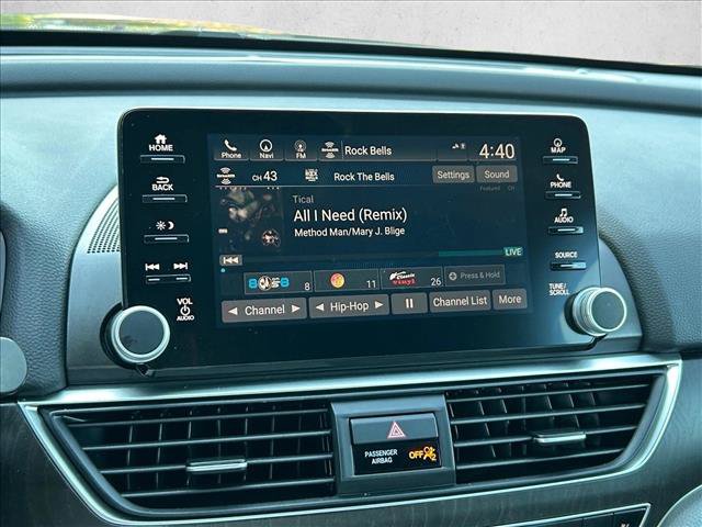 Used 2018 Honda Accord Touring image 15