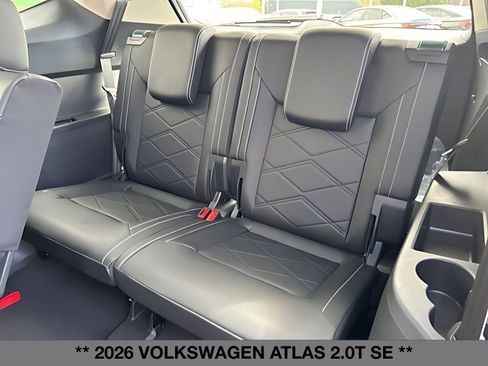 New 2026 Volkswagen Atlas SE image 16