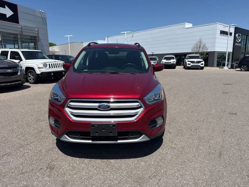 Used 2018 Ford Escape SEL AWD/4WD image 2