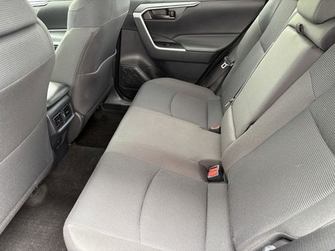 Used 2024 Toyota RAV4 LE AWD/4WD image 9