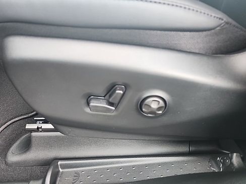 New 2026 Chrysler Pacifica Select image 26