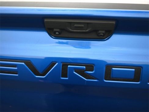 Used 2022 Chevrolet Silverado 1500 LT image 25