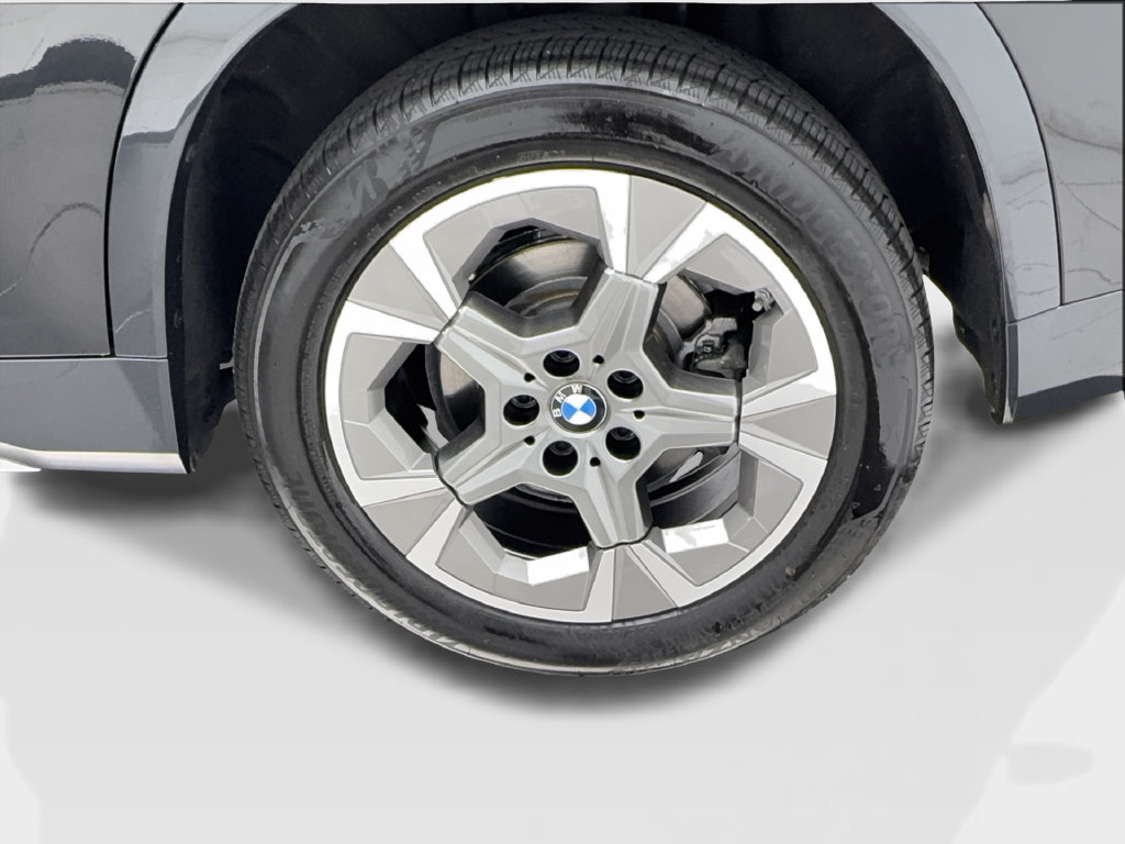 Used 2026 BMW X1 xDrive28i AWD/4WD image 14