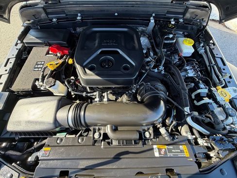 Certified 2024 Jeep Wrangler Sport S image 16